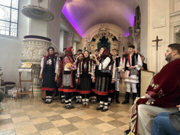 Grupul vocal-tradițional „Ai lui Ștefan, noi oșteni” a concertat în Germania