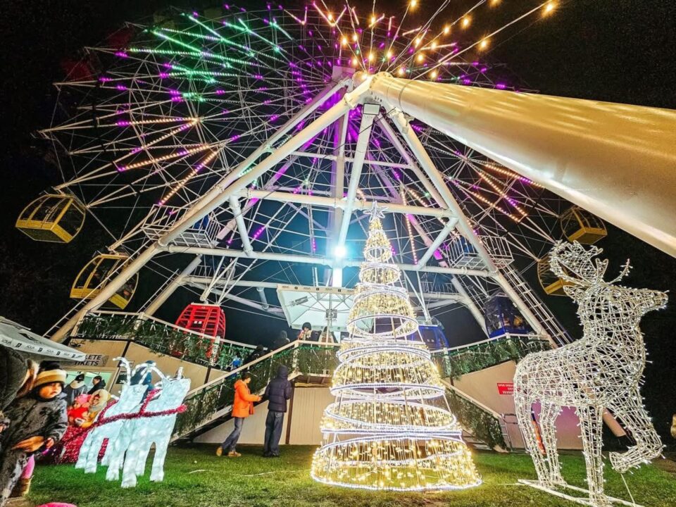 Moș Crăciun va primi scrisori de la copii în târgul de iarnă din parcul Ariniș din Gura Humorului