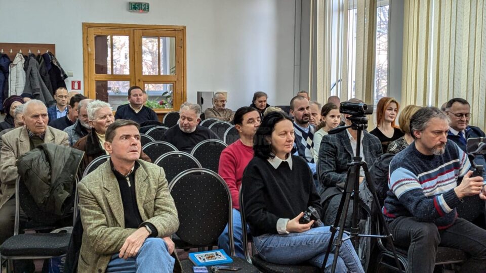 Lansarea volumului II de publicistică „Părerea lui Dan & Vesel ești de neînvins”, semnat de Dan Strutinschi