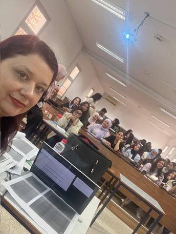 Prezentare la Institutul Superior de Limbi Moderne Tunis