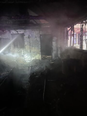 Trei bărbați au suferit arsuri grave după o explozie urmată de incendiu la un garaj din Burdujeni