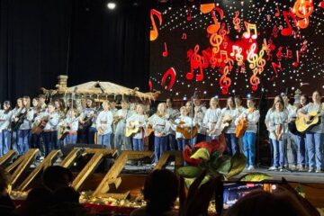 Elevii de la „Petru Rareș” au strâns 27.000 de lei la balul caritabil, cu care vor sprijini trei cazuri umanitare