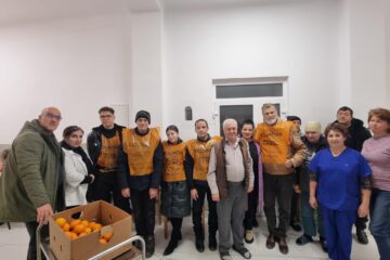 Exemplu de solidaritate. Sucevenii au adunat aproape nouă tone de alimente pentru o cauză nobilă