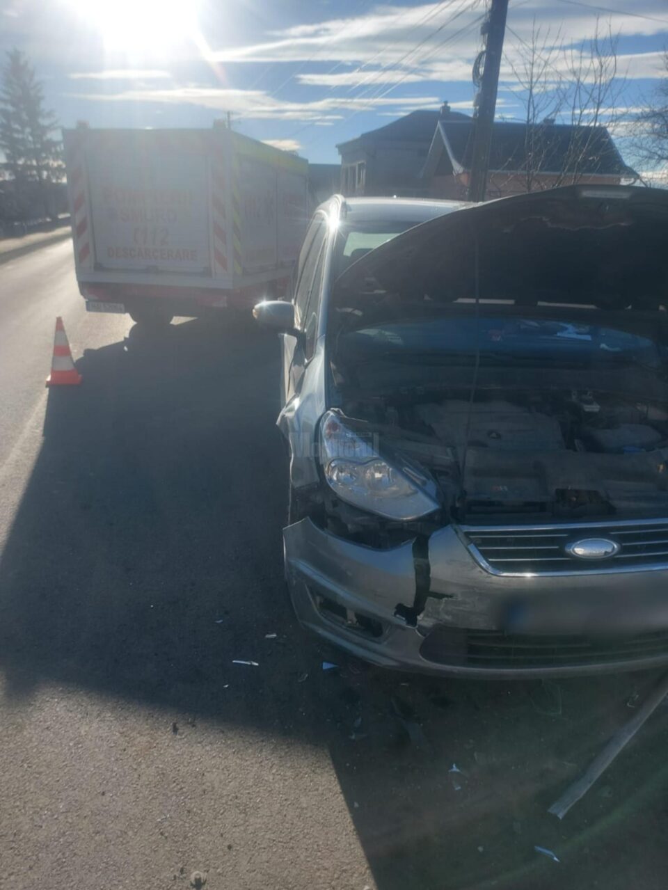 Mașinile implicate în accidentul de la Liteni-Moara