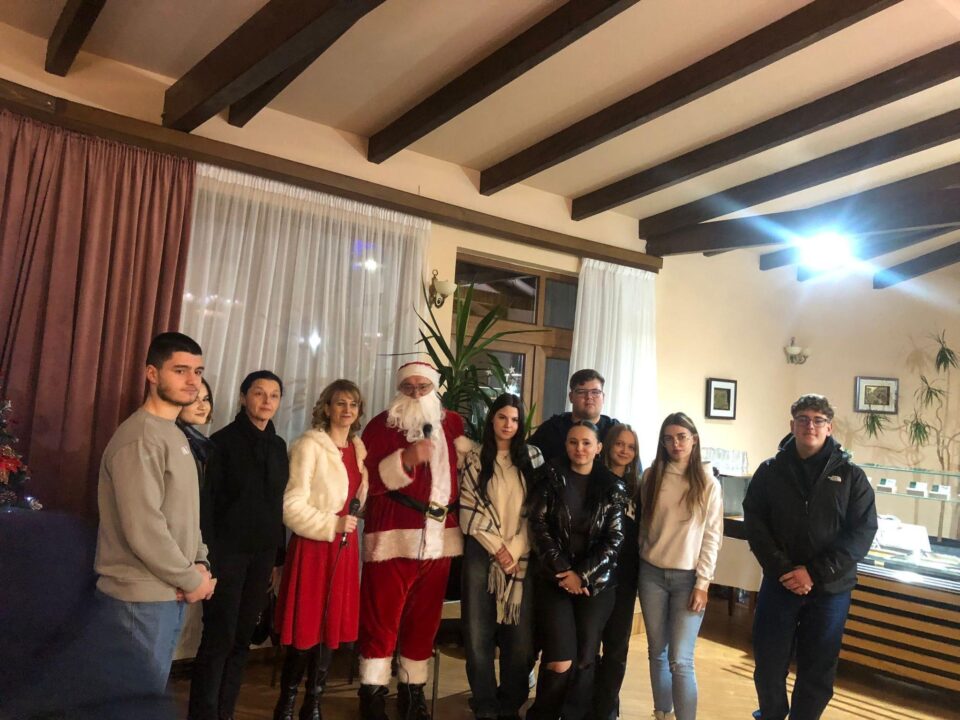 „Și tu poți fi Moș Crăciun”, ediția a XII-a, la Câmpulung Moldovenesc