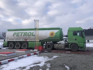 Petrol Euro Tehnic din Vicovu de Sus le oferă șoferilor carburanți de cea mai înaltă calitate