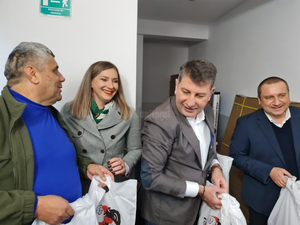 Bucurie mare adusă de ASFOR în sufletele a 130 de copii cu nevoi speciale, în preajma Crăciunului 4