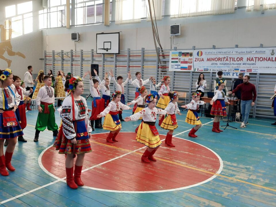 „Ziua minorităților naționale”, organizată de Școala Gimnazială „Bogdan Vodă” Rădăuți (6).jpeg