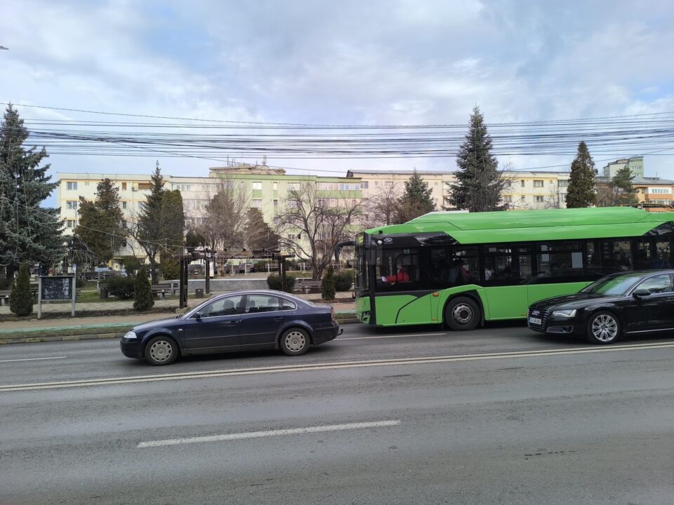 Șoferii TPL Suceava s-au costumat în Mos Craciun 5