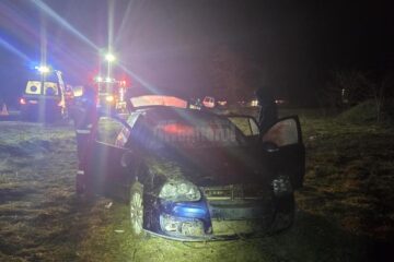 Mașina condusă de tânăra de 22 de ani