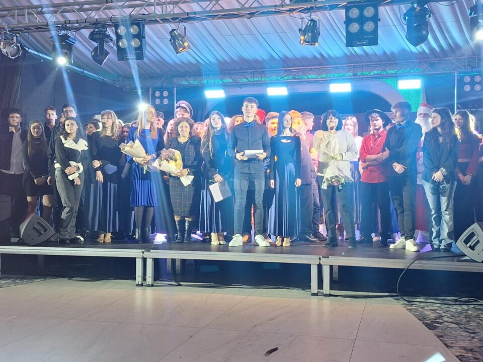 Spectacolul caritabil al Colegiului „Dragoș Vodă” Câmpulung
