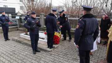 Eroii martiri ai Revoluției din 1989, comemorați la Fălticeni