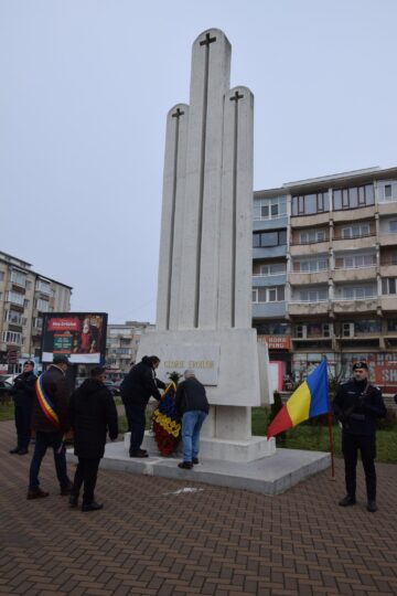Eroii martiri ai Revoluției din 1989, comemorați la Fălticeni