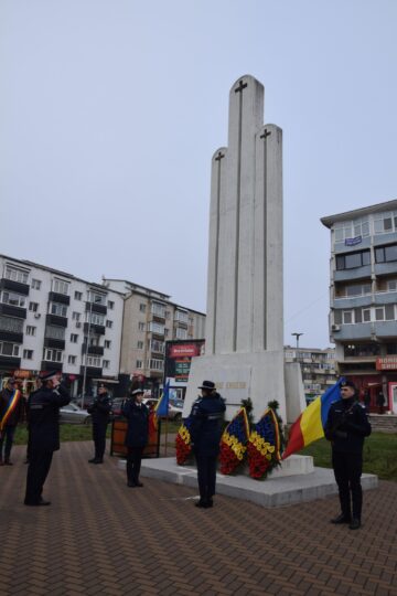 Eroii martiri ai Revoluției din 1989, comemorați la Fălticeni