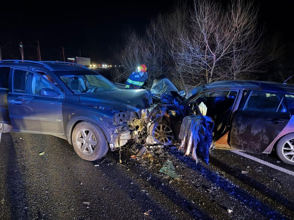 Impact frontal, după o depășire inconștientă