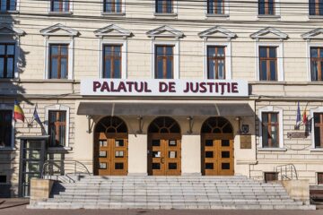 Patru tineri implicați într-o răfuială plecată de la traficul de droguri, trimiși la pușcărie între 4 și 5 ani