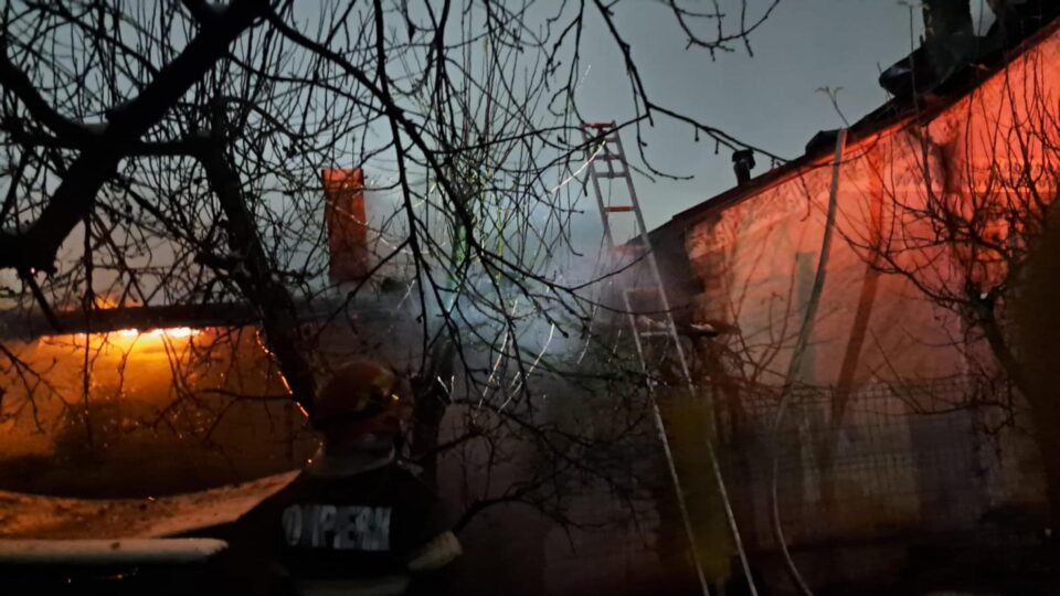 Incendiu în cartierul Ițcani