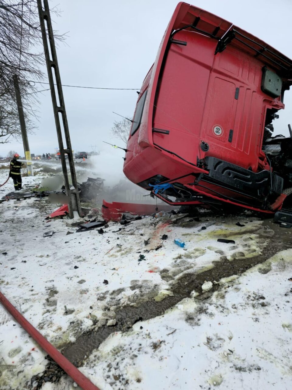 Au venit acasă, din Germania, pentru a-și vedea rudele și au sfârșit toți trei pe E 85