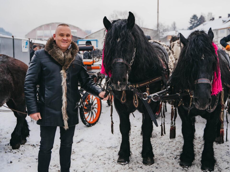 „Parada Cailor și a portului popular” și Balul Gospodarilor, la Moldovița