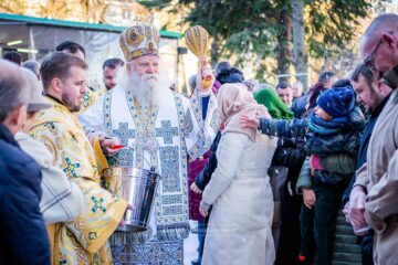 Cei doi ierarhi suceveni au săvârșit împreună Sfânta Liturghie la începutul anului 2025