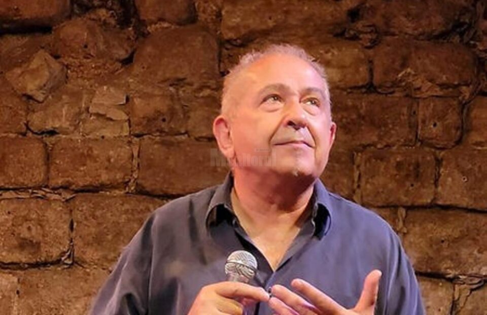 Artistul Daniel Jumeau, invitat de Alianța Franceză din Suceava la acțiunea „Cântărețul lunii”