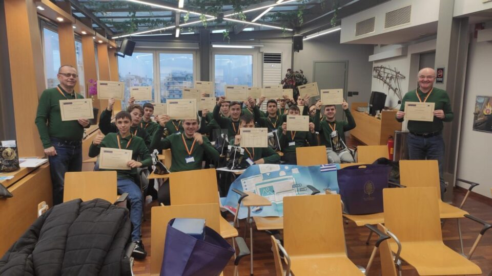 18 elevi de la Colegiul Tehnic „Lațcu Vodă” Siret au participat la un curs de formare profesională în Grecia