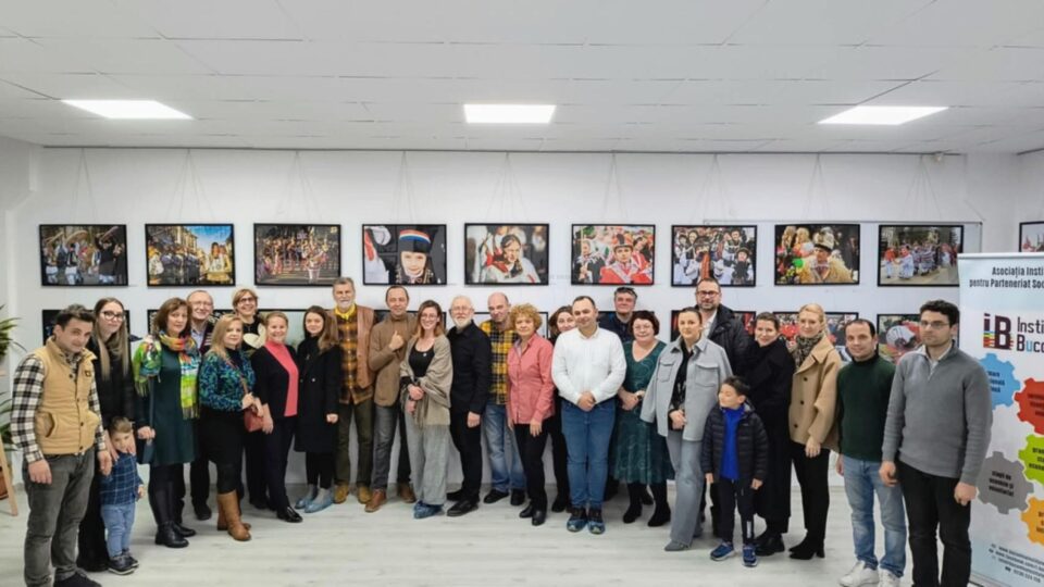 Ziua Artei Fotografice, marcată la Galeria „Zamca” printr-o expoziție realizată de membrii Clubului Fotografilor Suceveni