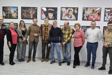 Ziua Artei Fotografice, marcată la Galeria „Zamca” printr-o expoziție realizată de membrii Clubului Fotografilor Suceveni