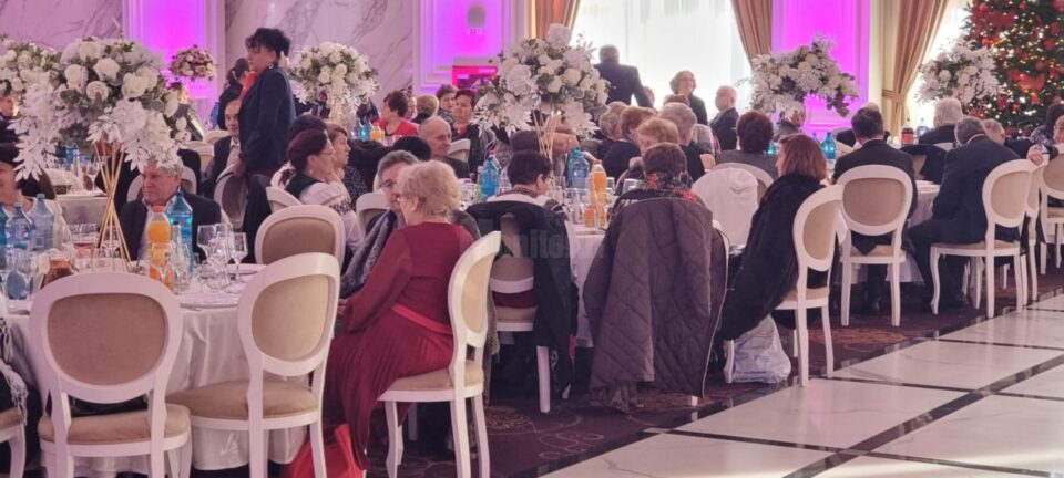 Cel mai animat revelion al pensionarilor din ultimii ani a adunat aproape 700 de participanți