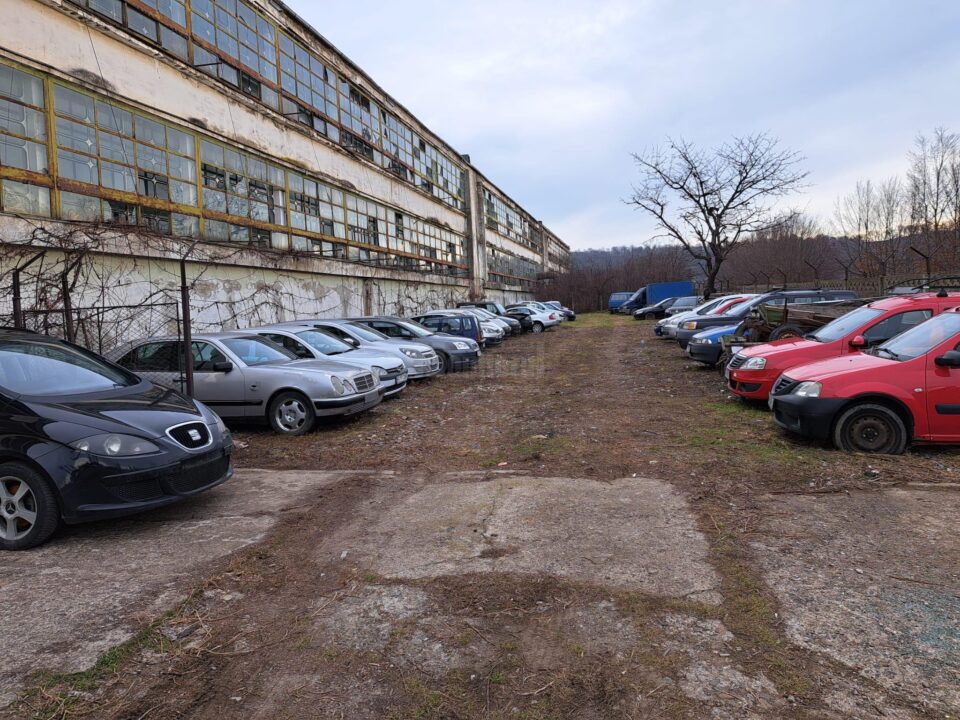Poliția Locală a ridicat peste 70 de mașini abandonate sau staționate neregulamentar pe străzile Sucevei