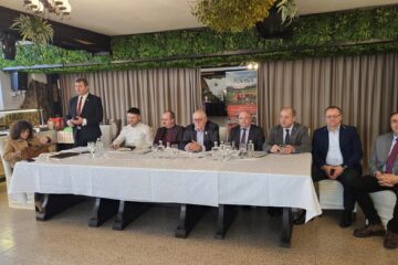 Primarul din Panaci, Vasile Cozan a fost ales pentru al șaselea mandat de președinte al Asociației Comunelor din România - filiala Suceava