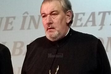 Preotul prof. univ. dr. habil. Ioan Chirilă a primit marele Premiu Mitropolitul Bartolomeu Valeriu Anania