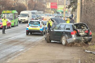 Un adult și un minor au ajuns la spital după un nou accident în zona Grup Școlar