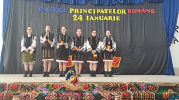 Ziua Micii Uniri – 24 Ianuarie, sărbătorită la Liceul Tehnologic „Ștefan cel Mare”, Cajvana