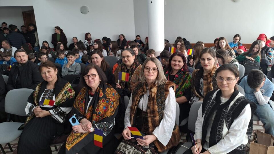Ziua Micii Uniri – 24 Ianuarie, sărbătorită la Liceul Tehnologic „Ștefan cel Mare”, Cajvana Ziua Micii Uniri – 24 Ianuarie, sărbătorită la Liceul Tehnologic „Ștefan cel Mare”, Cajvana