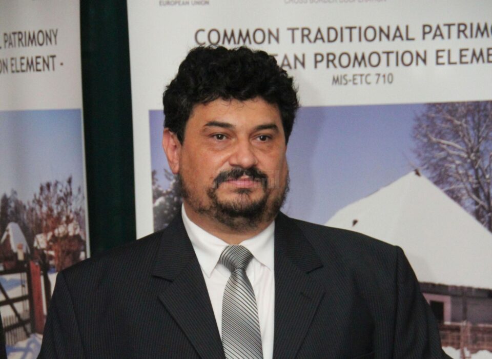 Dr. Emil Ursu, directorul Muzeului Național al Bucovinei