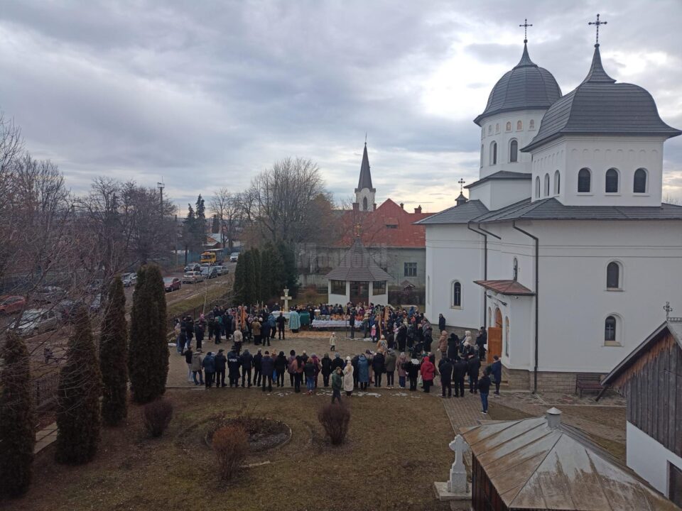 Biserica Sf. Arhangheli din Ițcani