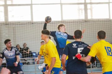 Handbalistii de la CSU au castigat duelul cu LPS Suceava
