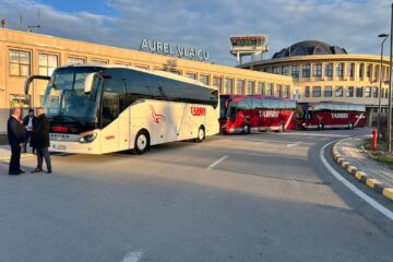 Firma rădăuțeană Tarsin asigură transportul echipei și al celor din staff-ul lui Manchester United