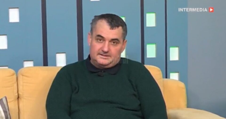 Directorul Direcției Sanitar-Veterinare și pentru Siguranța Alimentelor Suceava, dr. Mihai Voloșeniuc Directorul Direcției Sanitar-Veterinare și pentru Siguranța Alimentelor Suceava, dr. Mihai Voloșeniuc