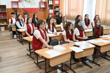 Simpozionul „Adevăr și provocare în educația de astăzi”, la Școala Gimnazială Nr. 3 Suceava