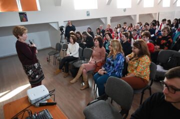 Simpozionul „Adevăr și provocare în educația de astăzi”, la Școala Gimnazială Nr. 3 Suceava