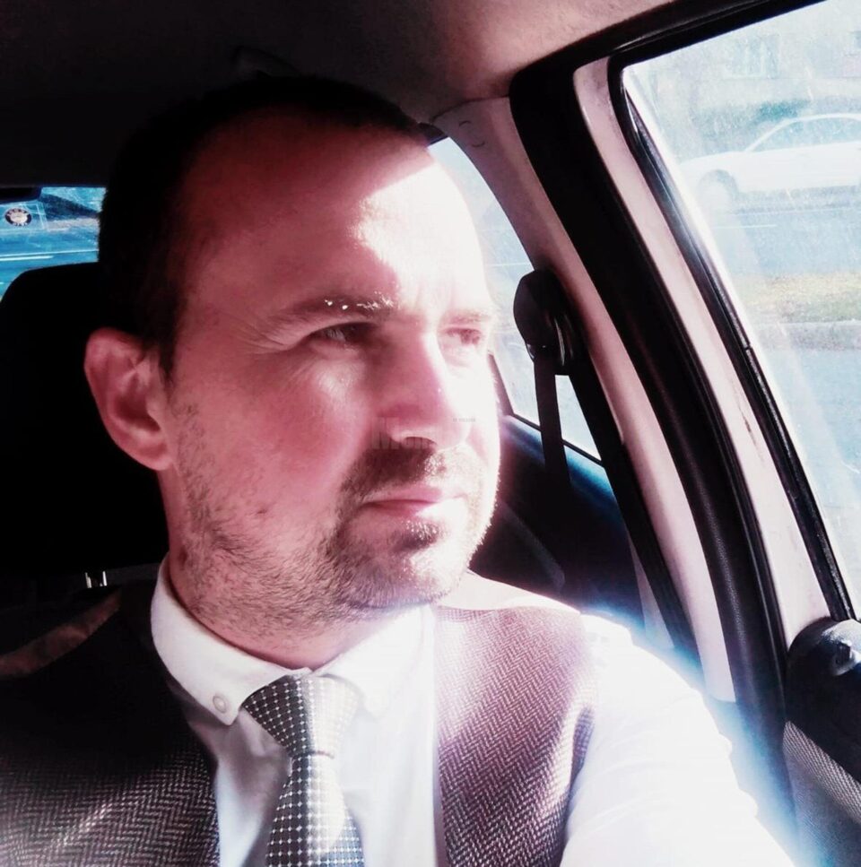 Scriitorul sucevean Dragoș Huțuleac va coordona toate demersurile necesare pentru înființarea și organizarea noii filiale Scriitorul sucevean Dragoș Huțuleac va coordona toate demersurile necesare pentru înființarea și organizarea noii filiale