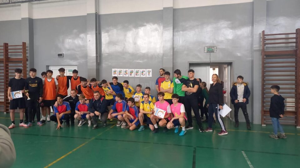 Centrul Școlar de Educație Incluzivă Suceava a organizat competiția ,,Cupa prieteniei la fotbal” Centrul Școlar de Educație Incluzivă Suceava a organizat competiția ,,Cupa prieteniei la fotbal”