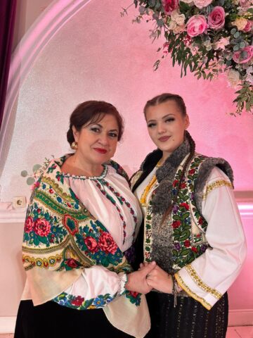 Ioana Penciuc a primit cadou un frumos majorat cu interpreți de seamă, într-o emisiune TV moderată de Marius Zgâianu