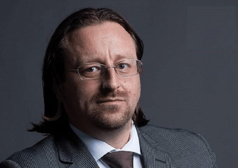 Economistul Romeo Cătălin Negruț a revenit la conducerea Spitalului Municipal Rădăuți Economistul Romeo Cătălin Negruț a revenit la conducerea Spitalului Municipal Rădăuți
