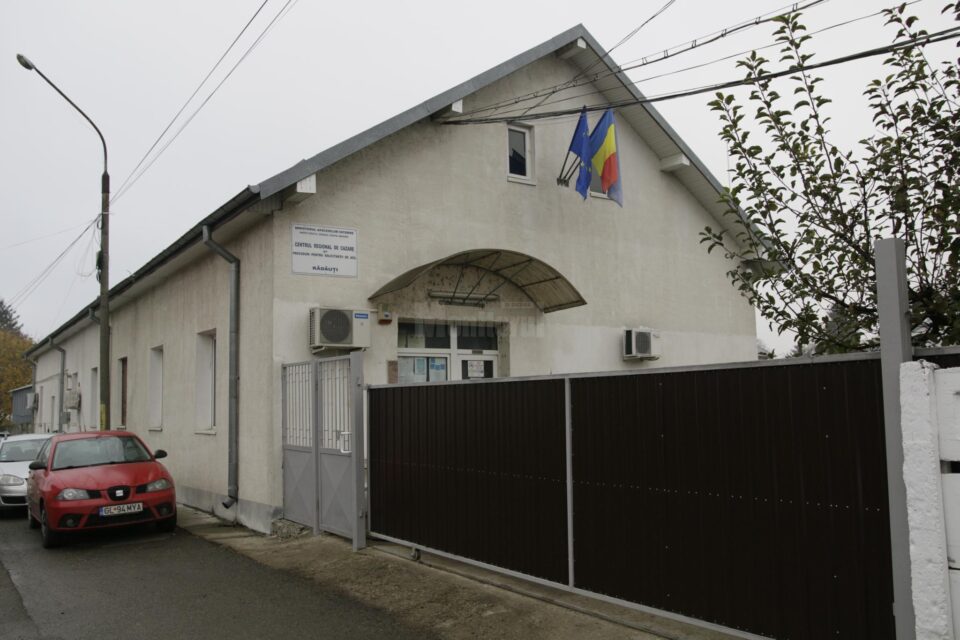 Aproape 9.000 de permise de ședere, eliberate pentru cetățenii ucraineni de Centrul de Azil Rădăuți Aproape 9.000 de permise de ședere, eliberate pentru cetățenii ucraineni de Centrul de Azil Rădăuți