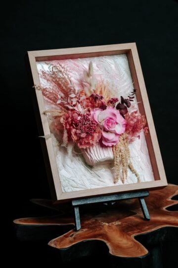 Queen Concept Flower - Florăria perfectă pentru Ziua Îndrăgostiților