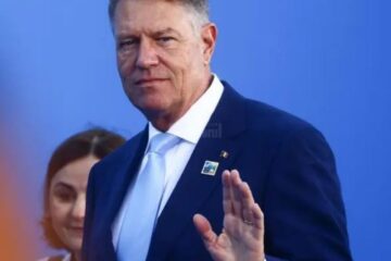 Klaus Iohannis și-a anunțat, luni, demisia din funcția de președinte al României