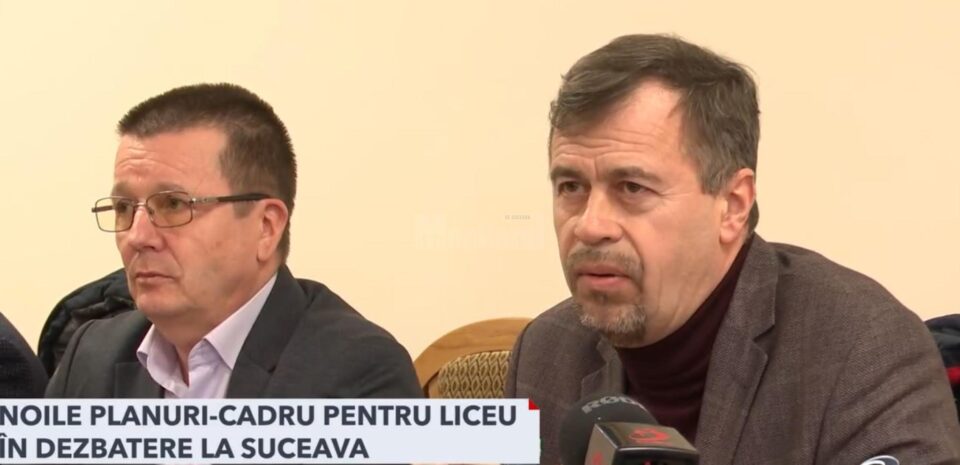 IȘJ a inițiat o discuție despre planurile-cadru de la liceu. FOTO Antena 3 Suceava IȘJ a inițiat o discuție despre planurile-cadru de la liceu. FOTO Antena 3 Suceava